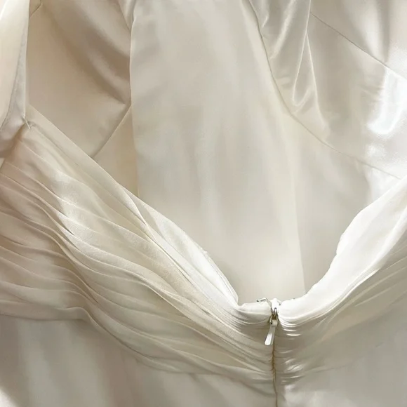 AIDAN MATTOX SILK IVORY BEADED KEYHOLE NECK EVENING GOWN SIZE 6 - Picture 8 of 13